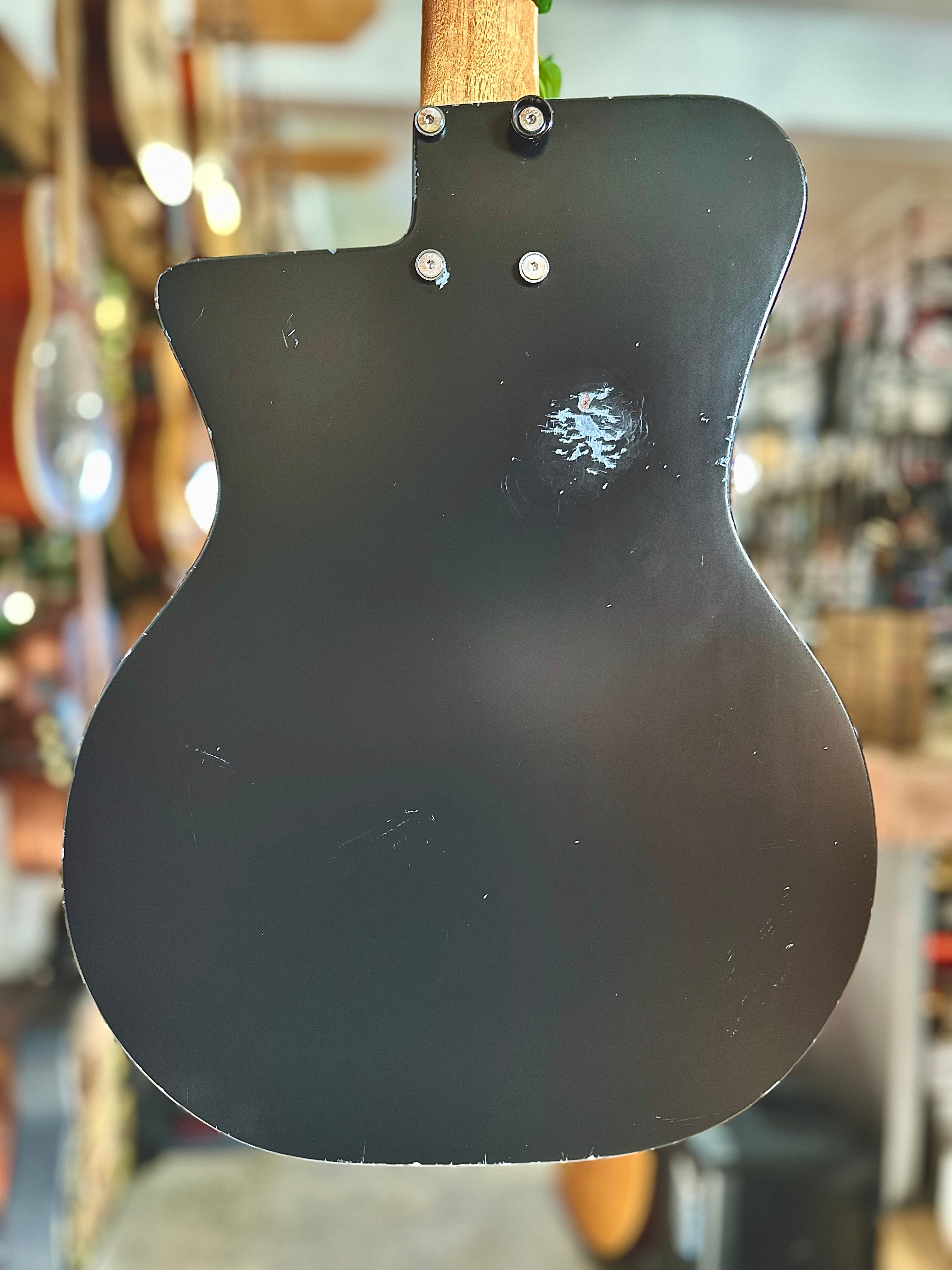 Leadbetter | GT Junior | Heavy Battle Relic Black | Electric Guitar | SOLD Leadbetter | GT Junior | Heavy Battle Relic Black | Electric Guitar | SOLD
